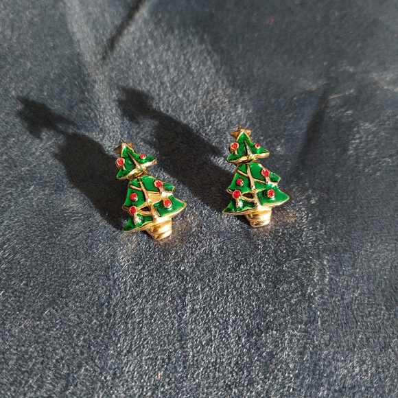 Christmas Tree Earring - Picture 1 of 2